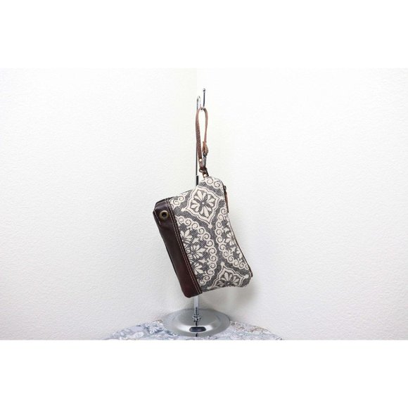 NEW Myra Bag VINTAGE Canvas Wristlet Pouch Makeup - Picture 2 of 10